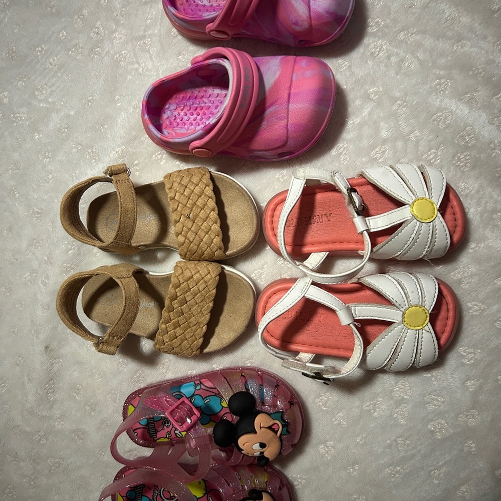 White and Pink Kids Sandals